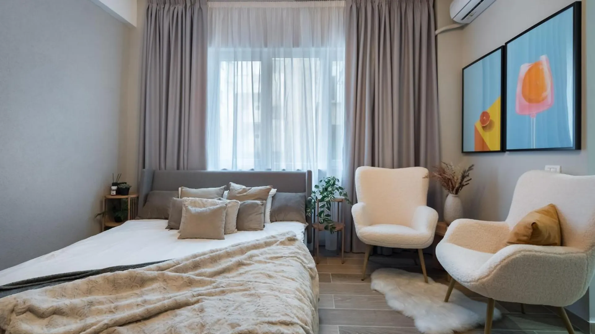 Old Town - Victoriei 25 - Urbannest Bucharest Apartment